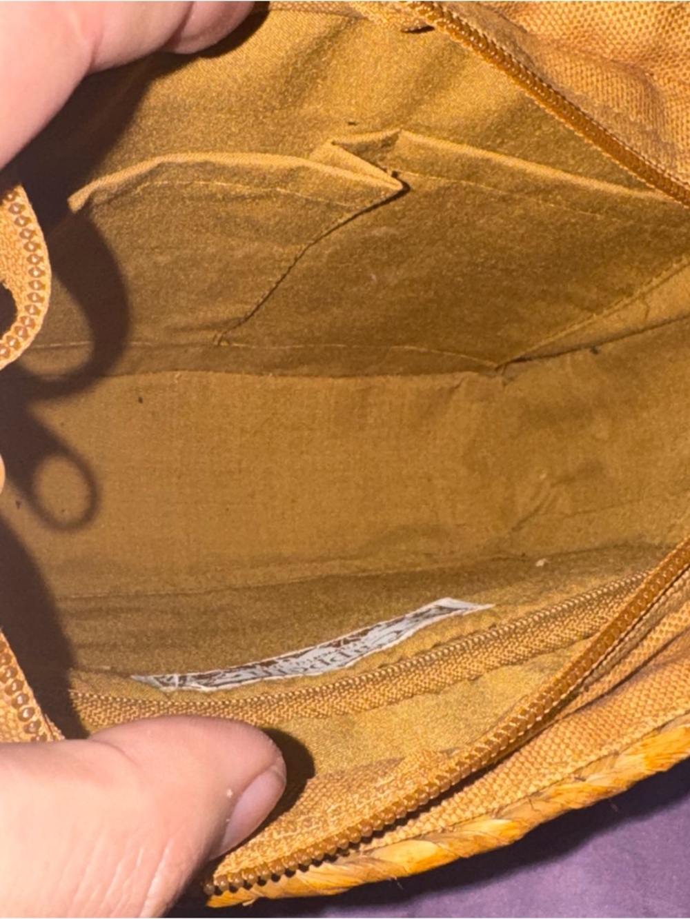 Woven Lion Embroidered Purse - Picture 6 of 9